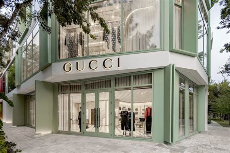 gucci in miami fl.